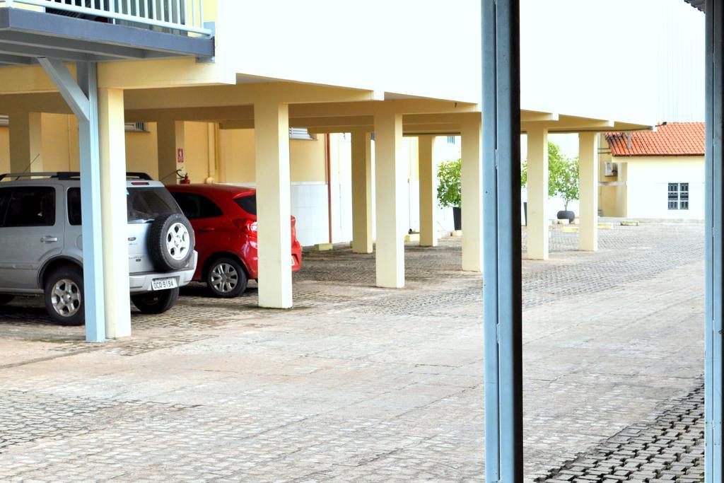 Hotel Executivo Araguaína Buitenkant foto