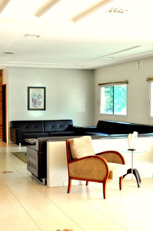 Hotel Executivo Araguaína Buitenkant foto